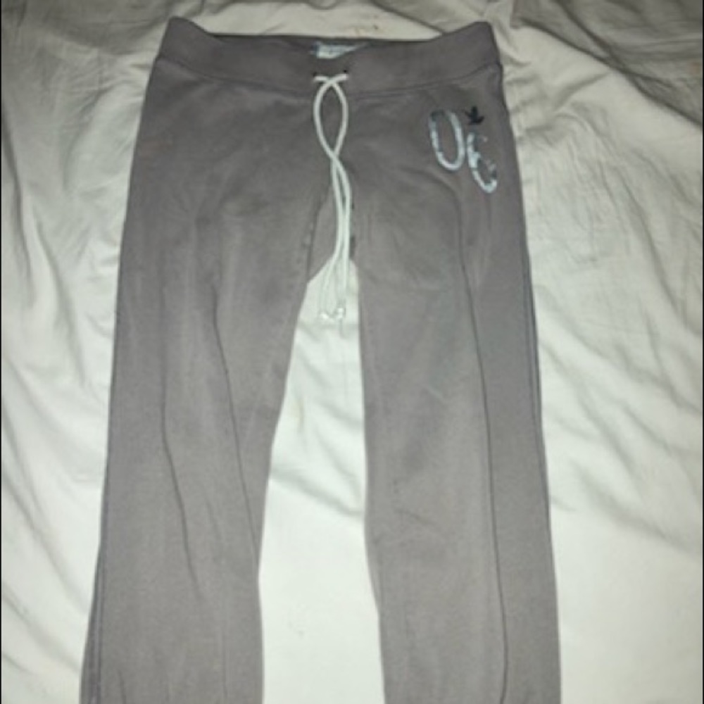 Grey mid calf crop sweats small